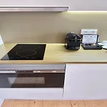 Charming 1-Bedroom Apartment In Porto