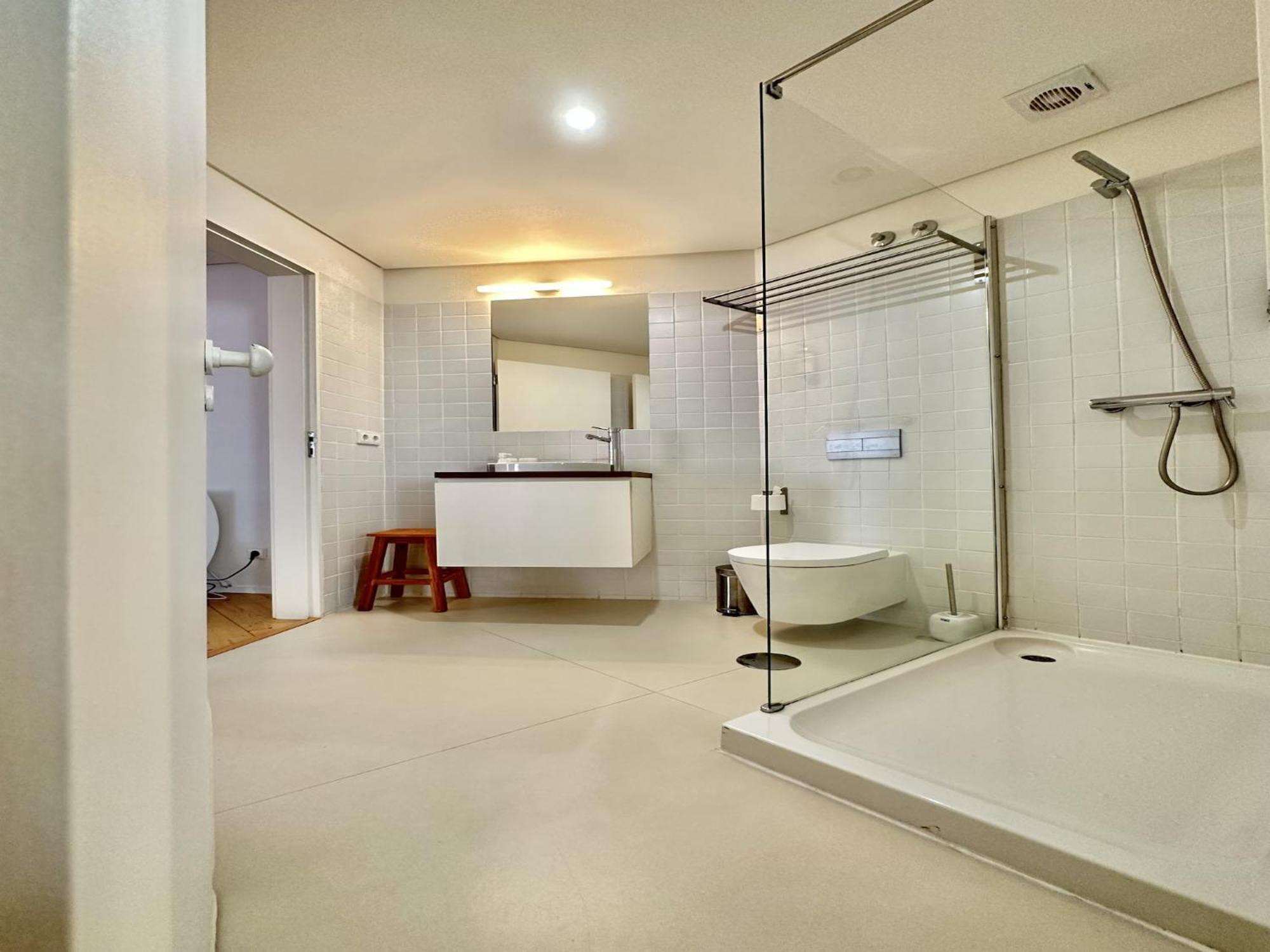 Charming 1-bedroom In * Porto
