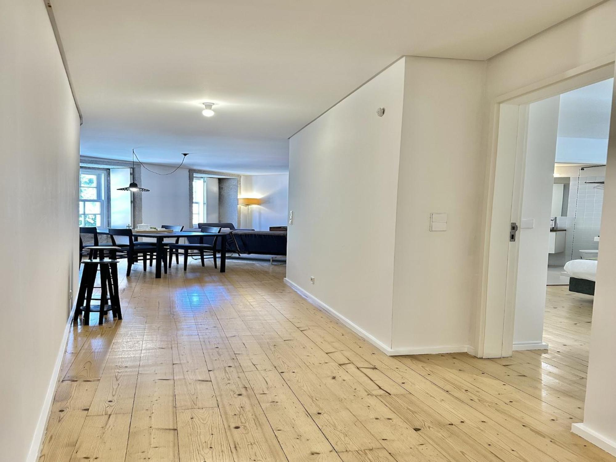 Apartamento Charming 1-bedroom In *